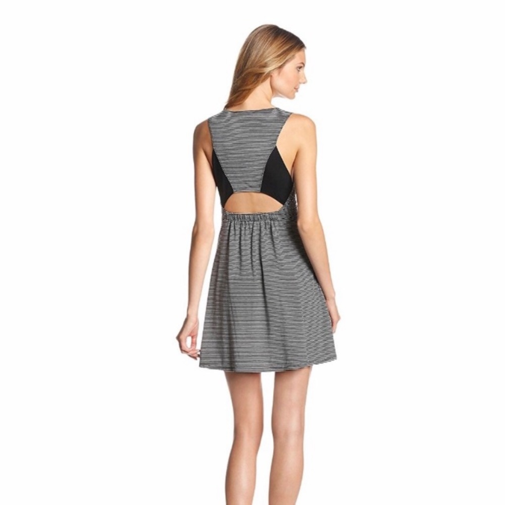 {BCBGeneration} Stripe A-Line Mini Dress XS Cutout